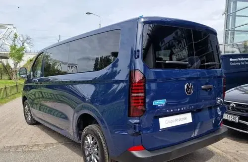 VOLKSWAGEN Caravelle 