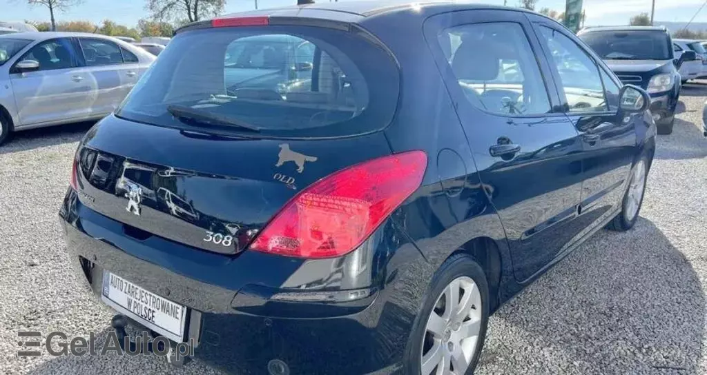 PEUGEOT 308 