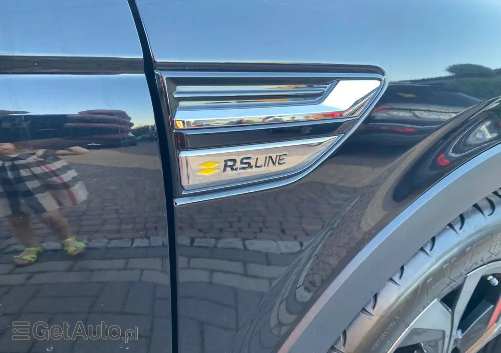 RENAULT Arkana TCe 140 EDC R.S LINE