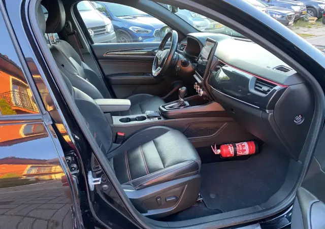 RENAULT Arkana TCe 140 EDC R.S LINE