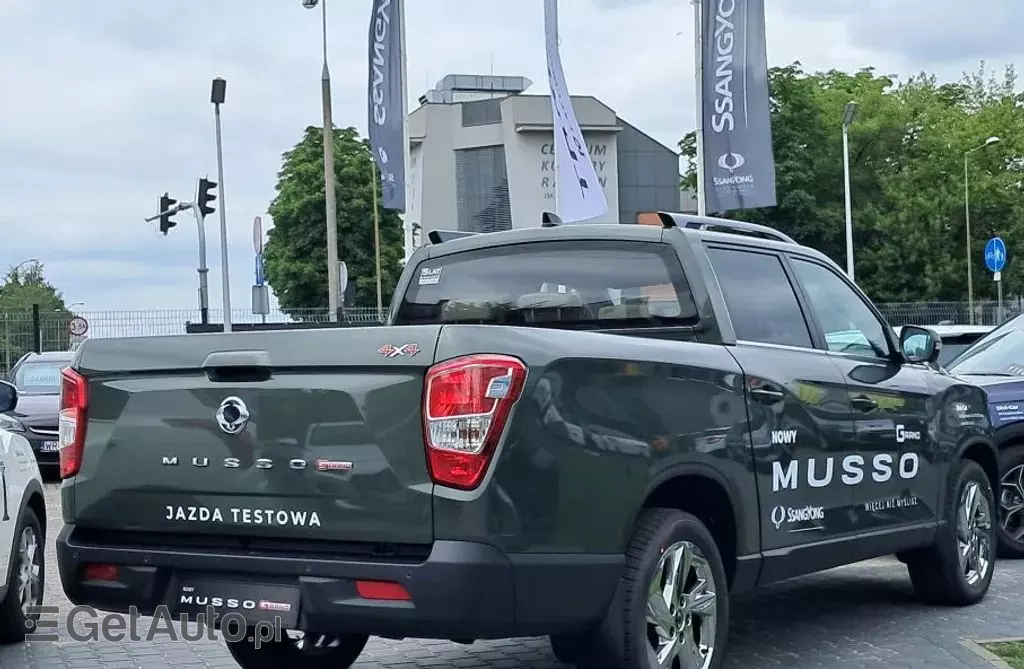 SSANGYONG Musso 