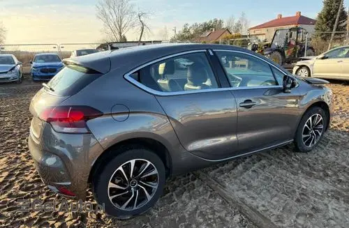 CITROEN DS4 