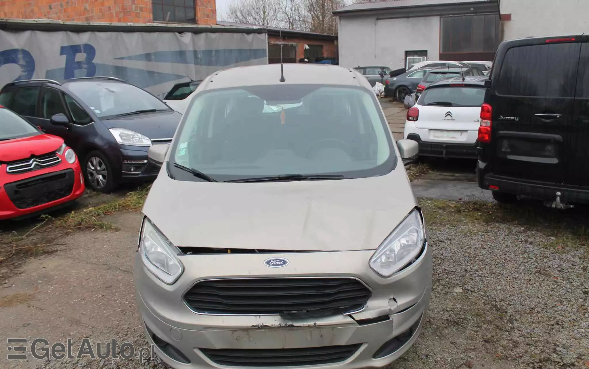 FORD Tourneo Courier 