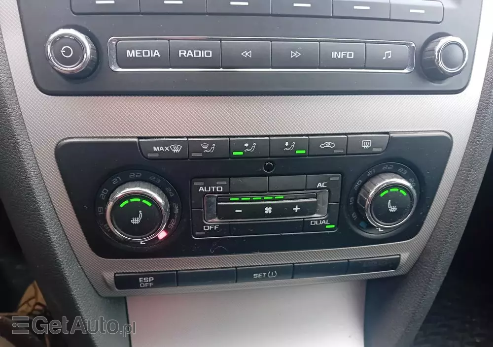 SKODA Octavia 