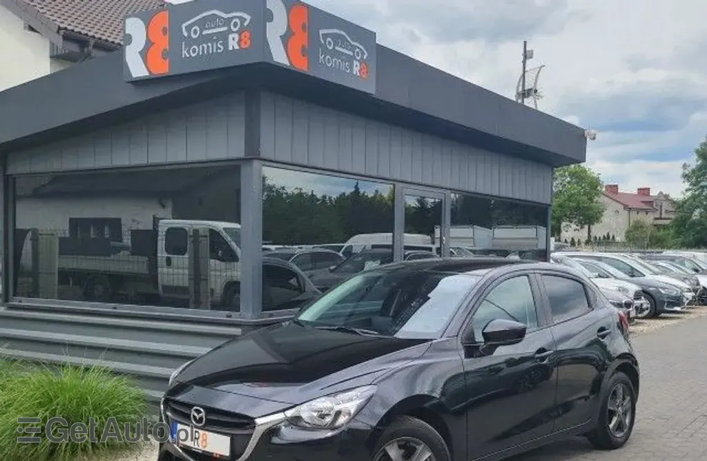 MAZDA 2 
