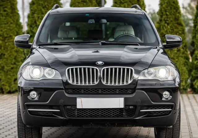BMW X5 XDrive48i