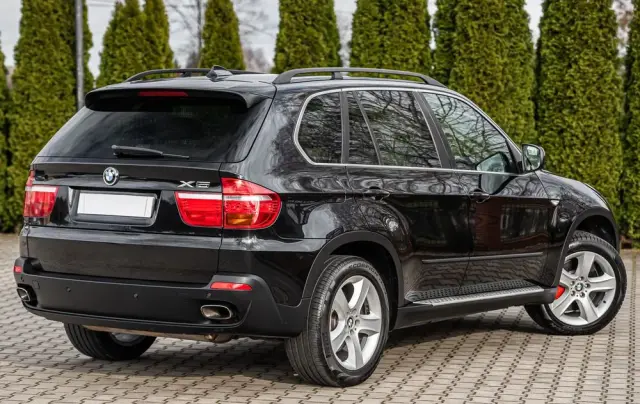 BMW X5 XDrive48i