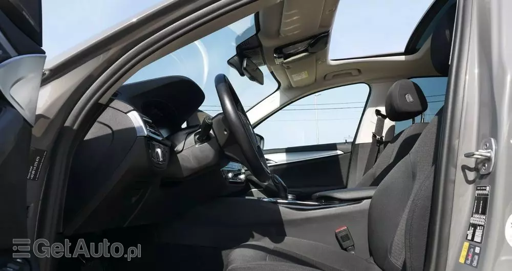 BMW Seria 5 530e iPerformance