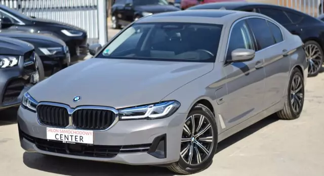 BMW Seria 5 530e iPerformance