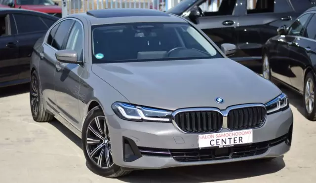 BMW Seria 5 530e iPerformance