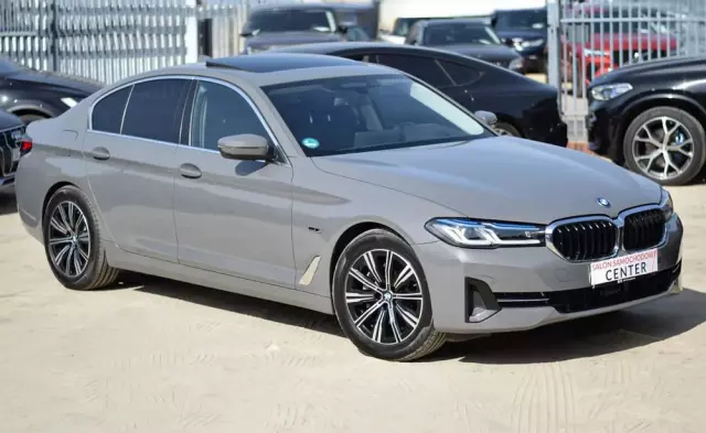 BMW Seria 5 530e iPerformance