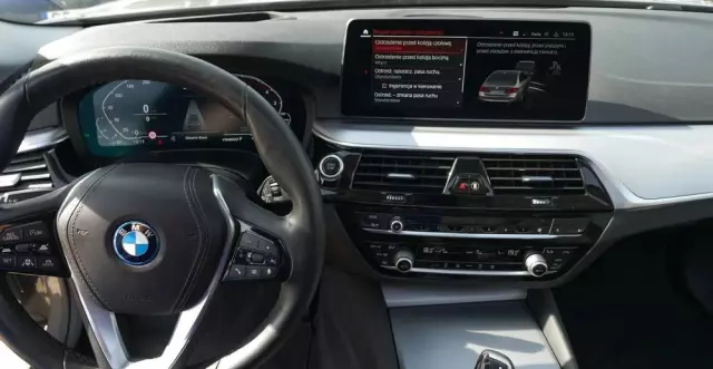 BMW Seria 5 530e iPerformance