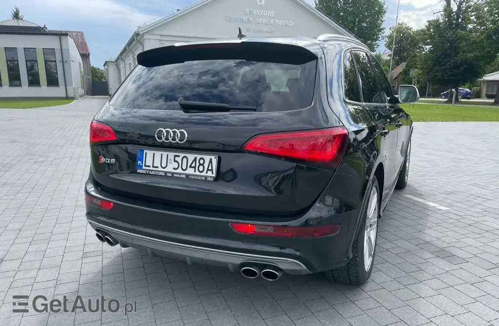 AUDI SQ5 