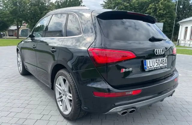 AUDI SQ5 