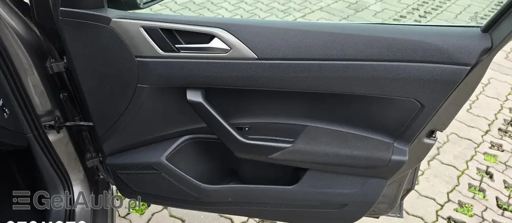 VOLKSWAGEN Polo 1.0 TSI