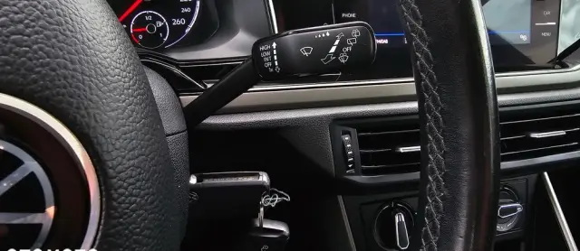 VOLKSWAGEN Polo 1.0 TSI