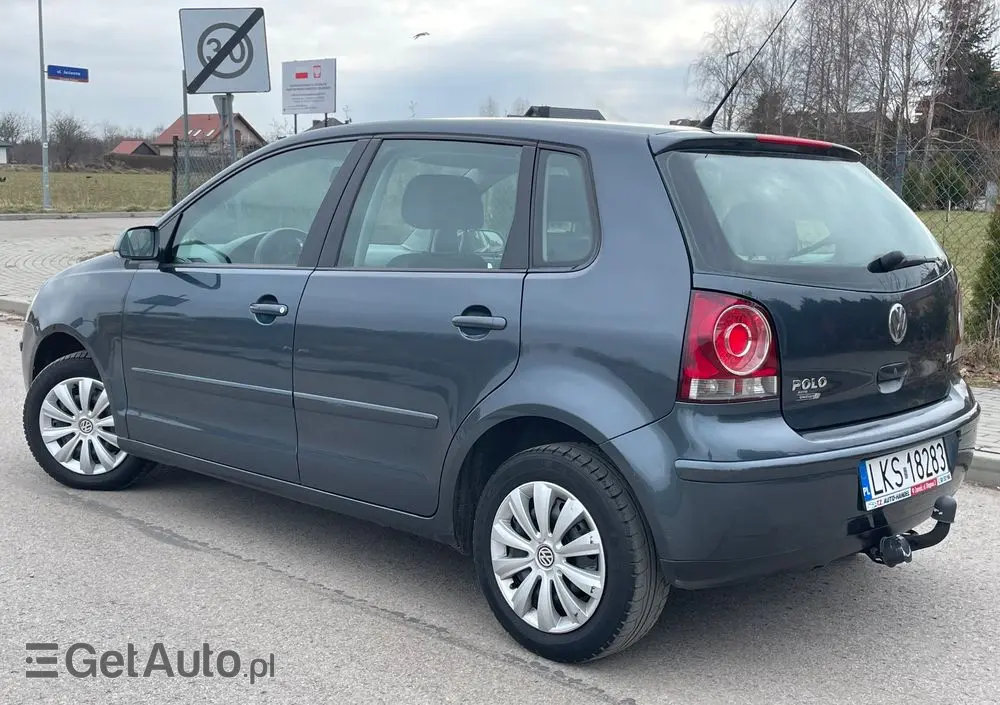 VOLKSWAGEN Polo 1.4