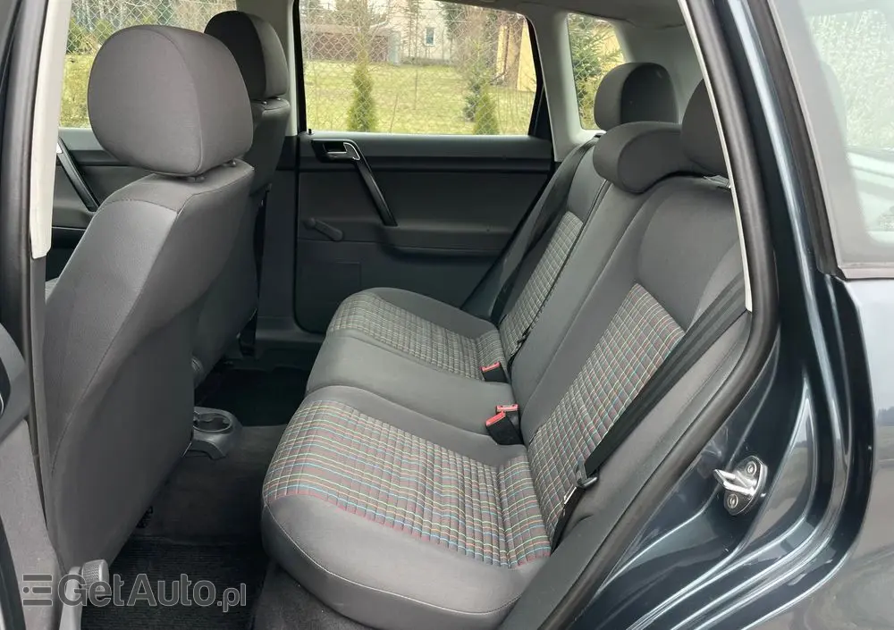 VOLKSWAGEN Polo 1.4
