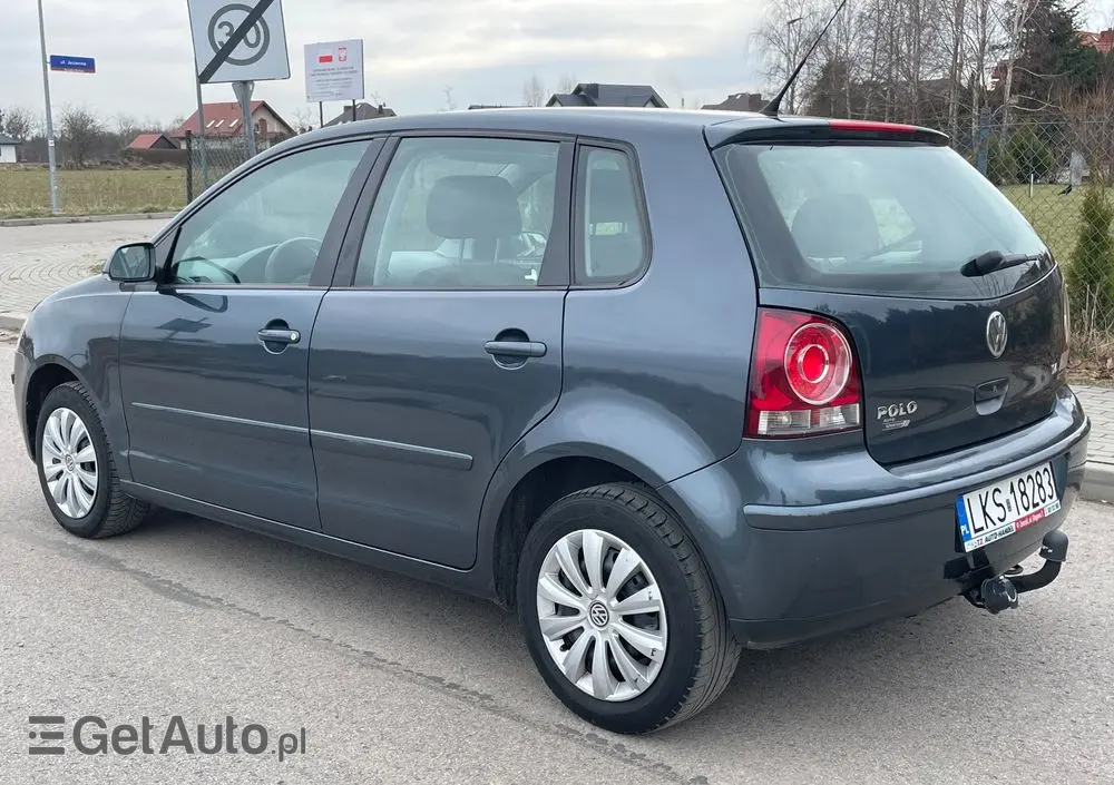 VOLKSWAGEN Polo 1.4
