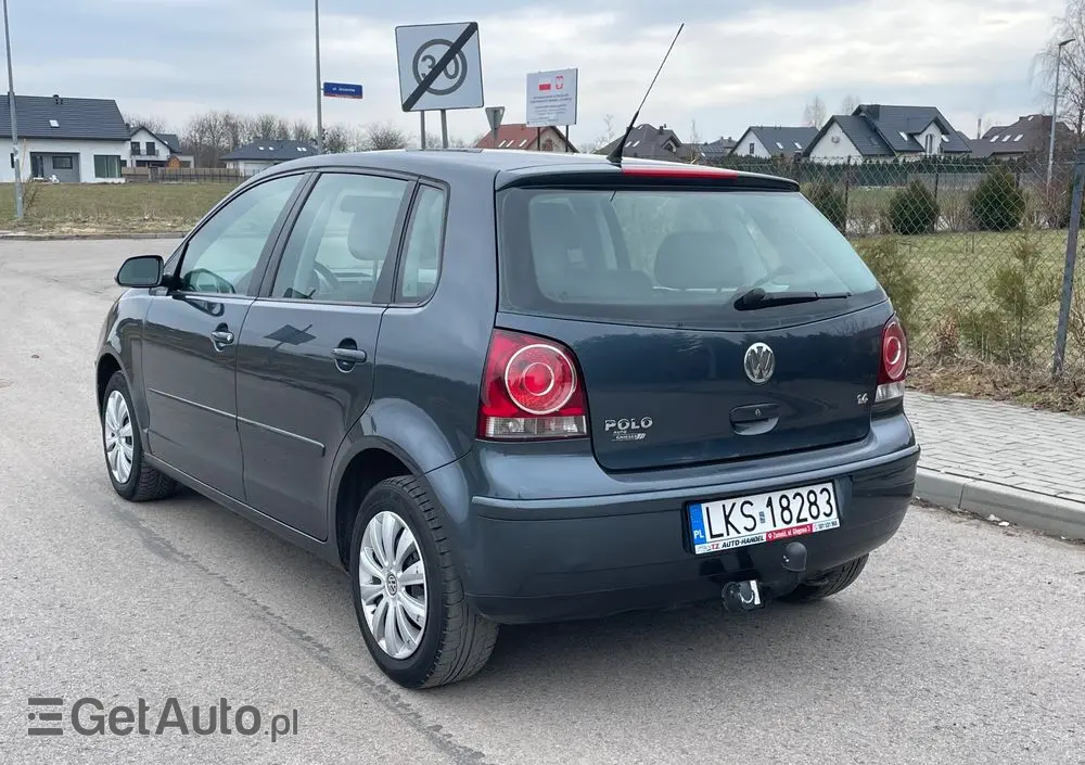 VOLKSWAGEN Polo 1.4