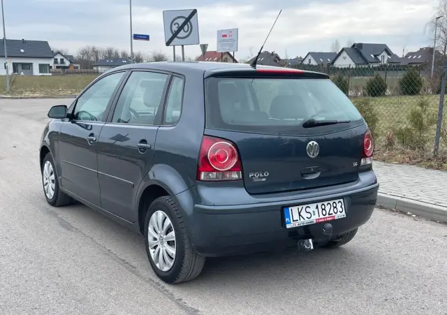 VOLKSWAGEN Polo 1.4