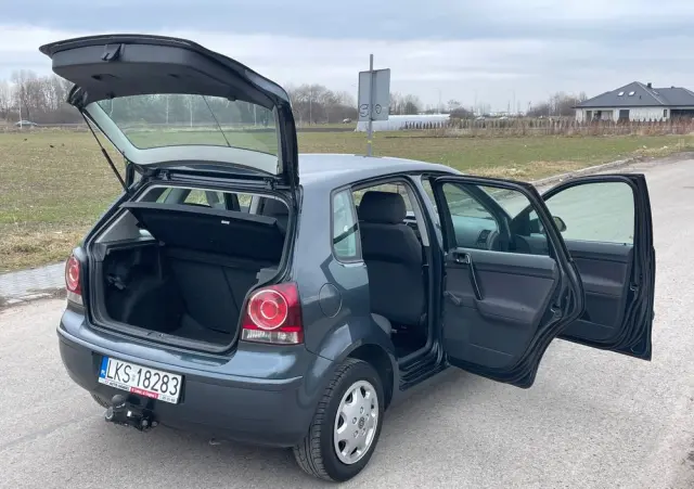 VOLKSWAGEN Polo 1.4
