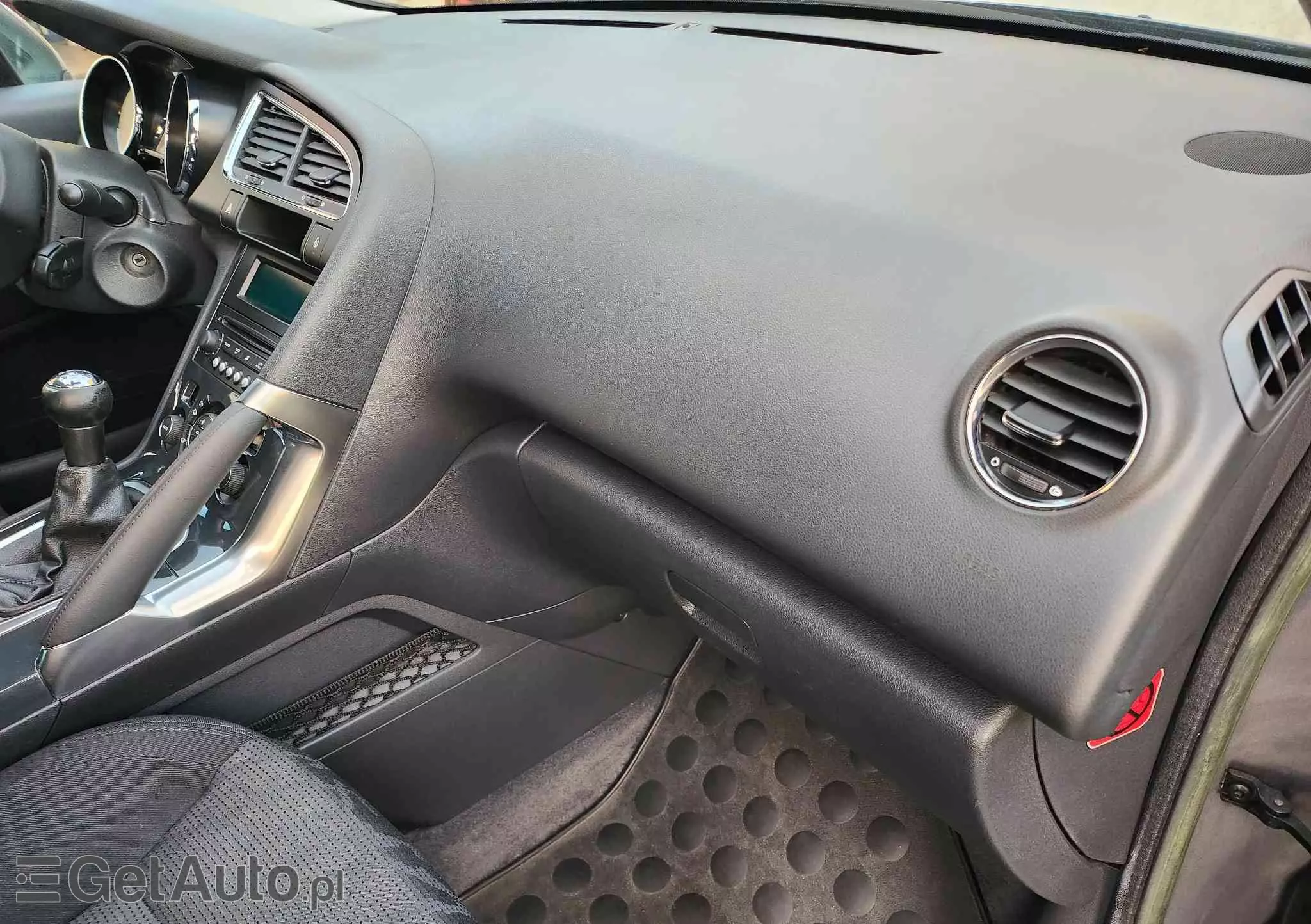 PEUGEOT 3008 120 VTi Active