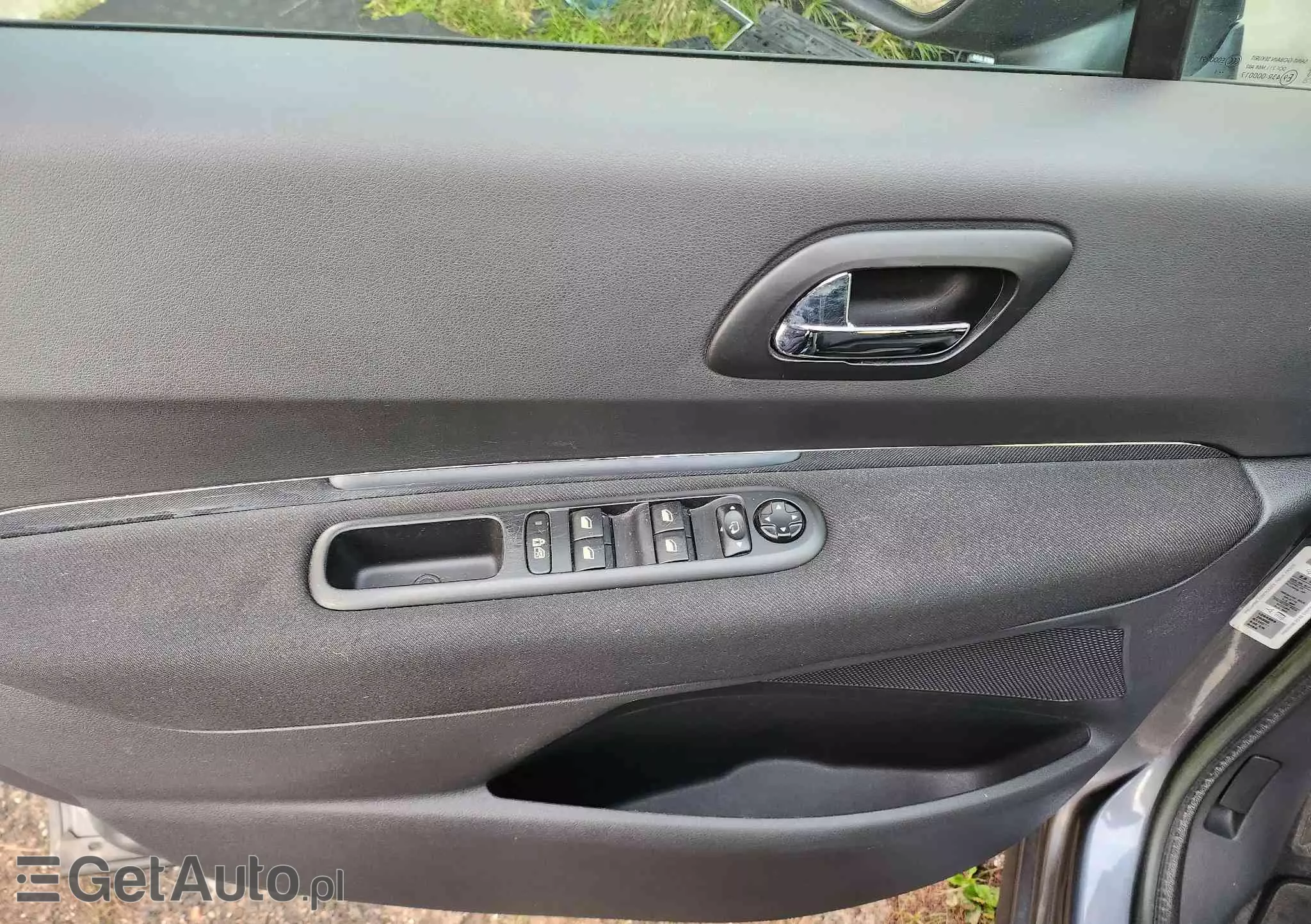 PEUGEOT 3008 120 VTi Active