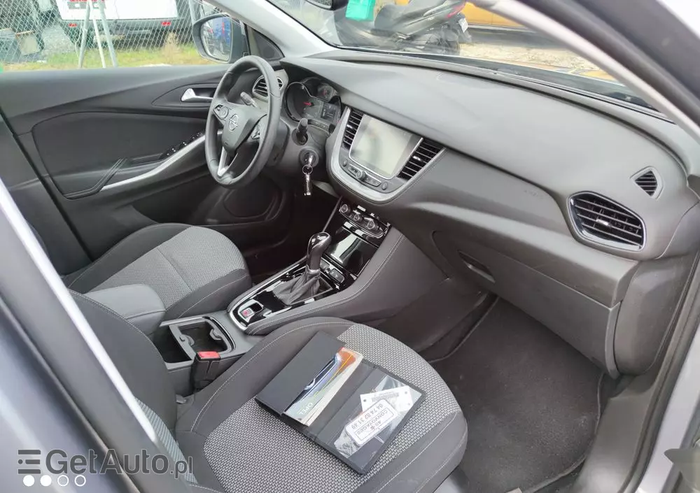 OPEL Grandland X 1.2 Start/Stop Automatik 120 Jahre