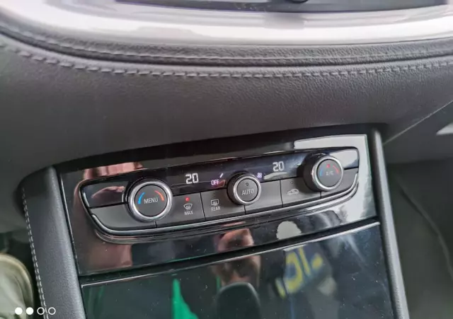 OPEL Grandland X 1.2 Start/Stop Automatik 120 Jahre