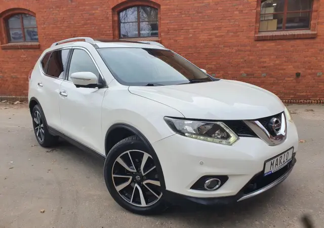 NISSAN X-Trail 1.6 DCi Tekna 2WD Xtronic