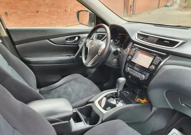 NISSAN X-Trail 1.6 DCi Tekna 2WD Xtronic