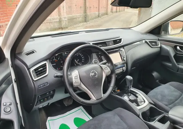 NISSAN X-Trail 1.6 DCi Tekna 2WD Xtronic