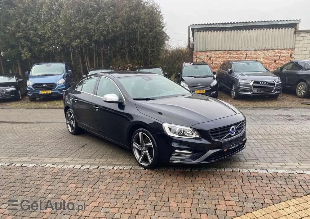 VOLVO S60 D3 R-Design