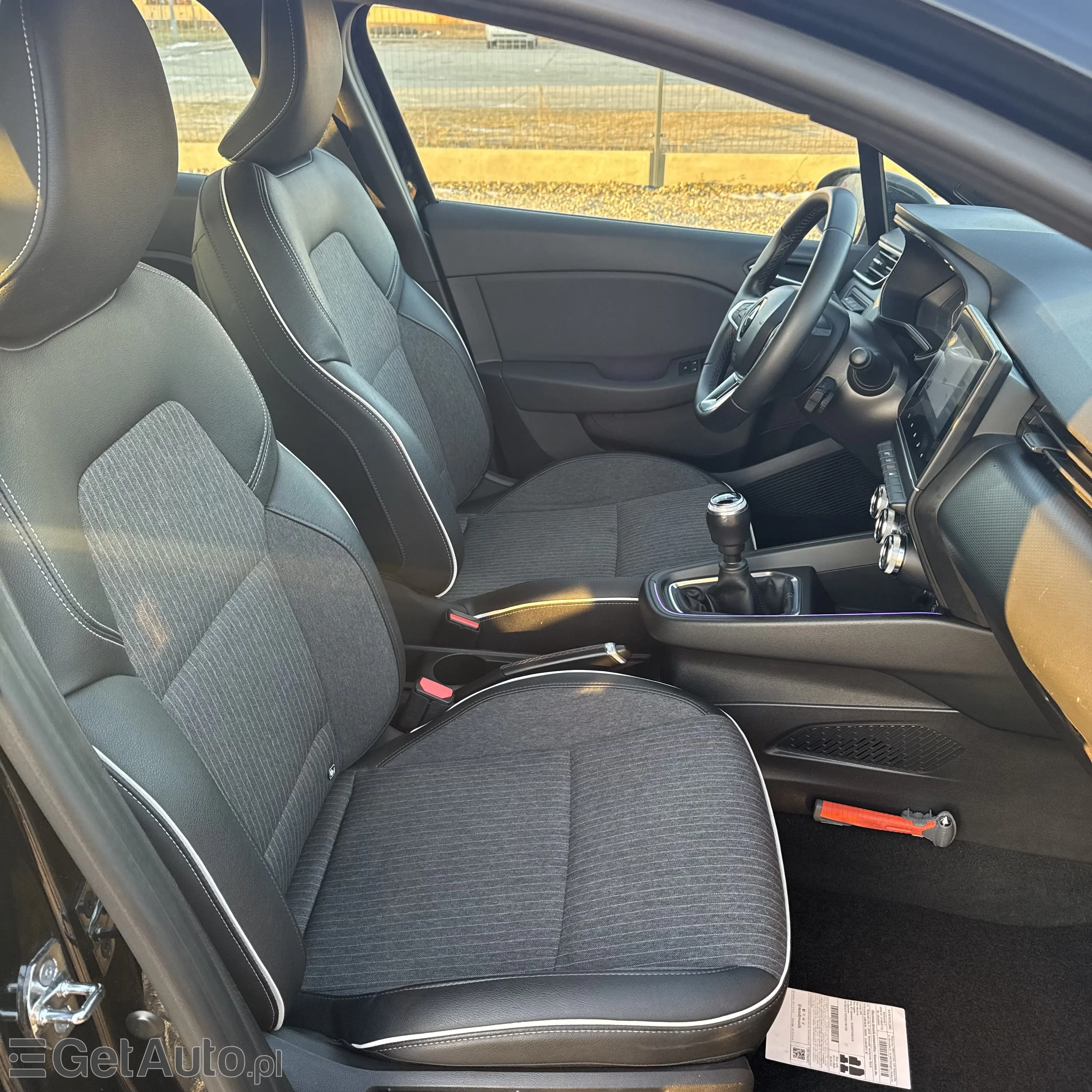 RENAULT Clio Intens 90