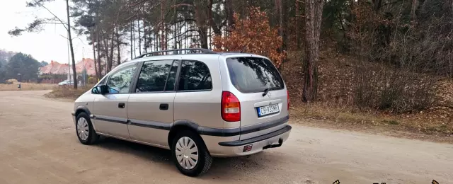 OPEL Zafira 