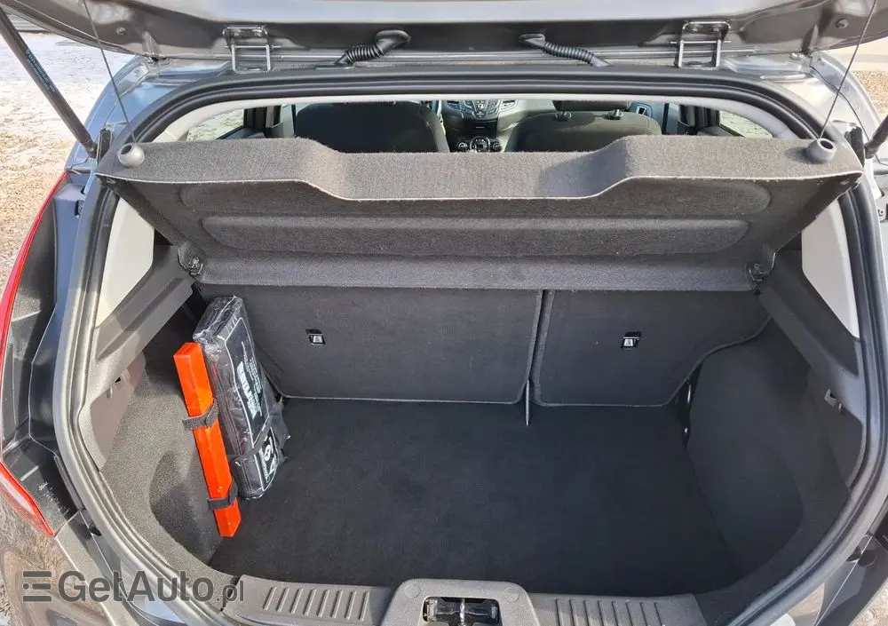 FORD Fiesta 1.25 SYNC Edition