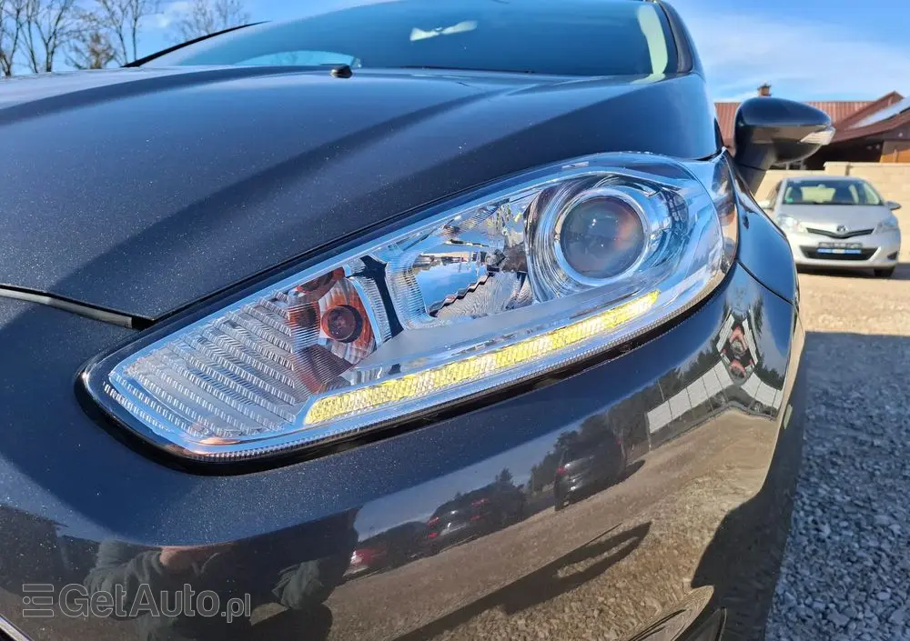 FORD Fiesta 1.25 SYNC Edition