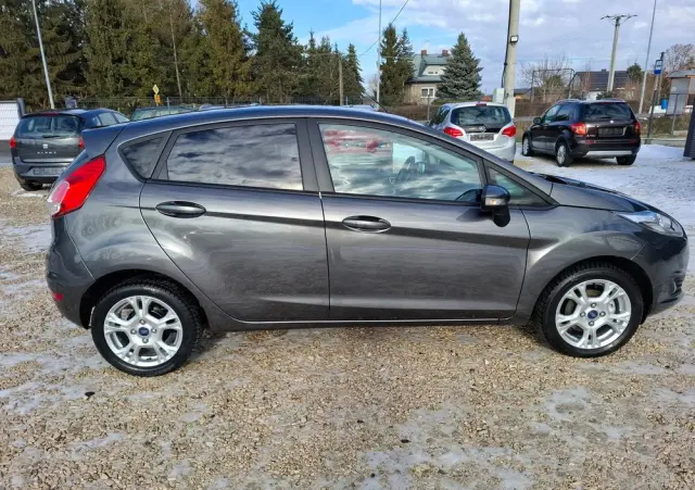 FORD Fiesta 1.25 SYNC Edition