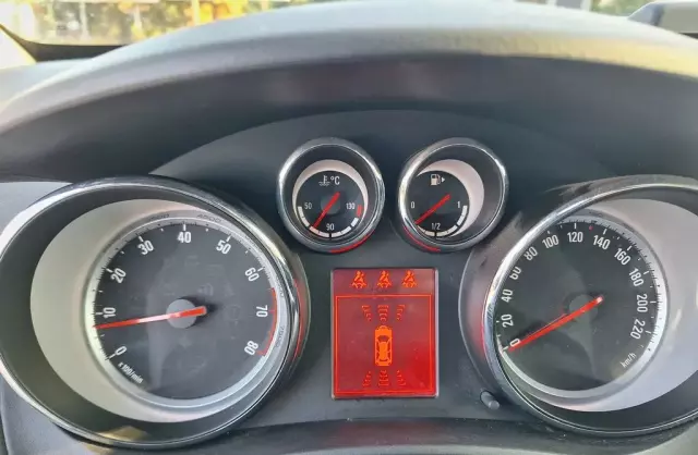 OPEL Meriva 1.4 (120 KM) Turbo Ecotec