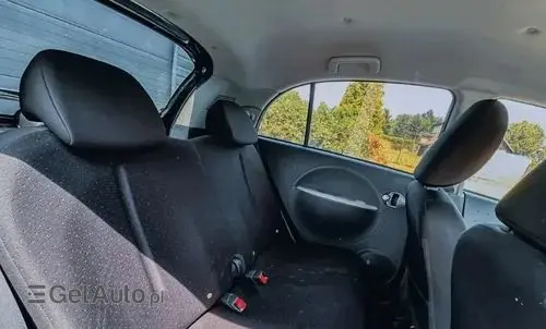MITSUBISHI I-MiEV 