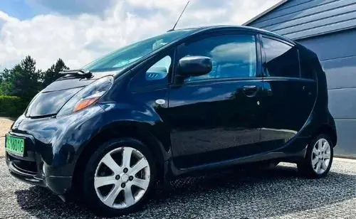 MITSUBISHI I-MiEV 