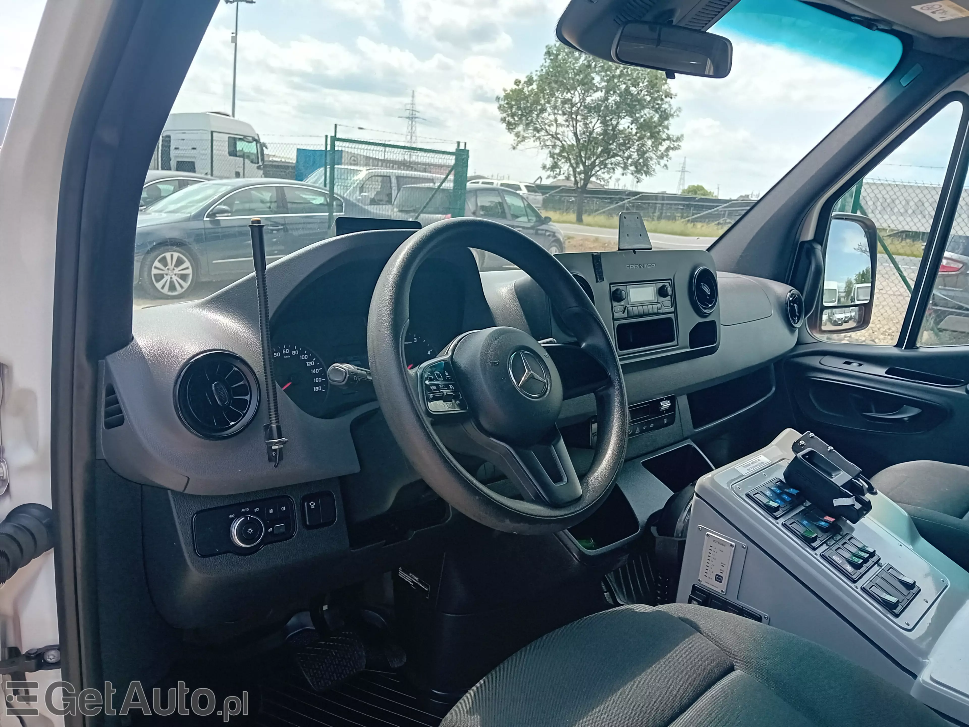 MERCEDES-BENZ Sprinter 