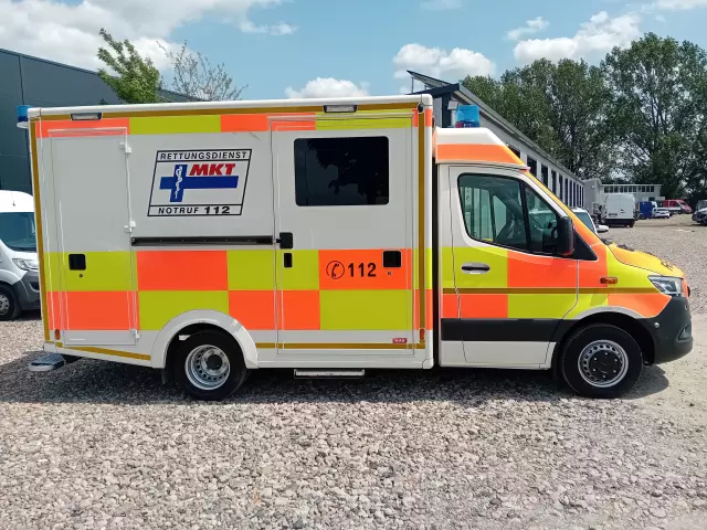 MERCEDES-BENZ Sprinter 