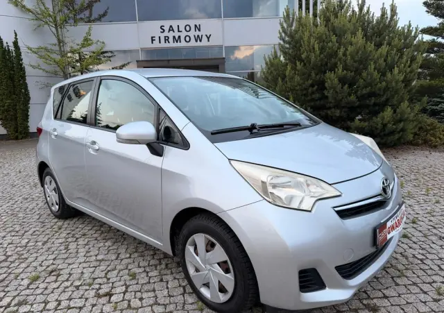 TOYOTA Verso S 1.33 VVT-i Comfort