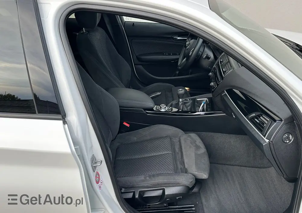 BMW Seria 1 120d Edition M Sport Shadow