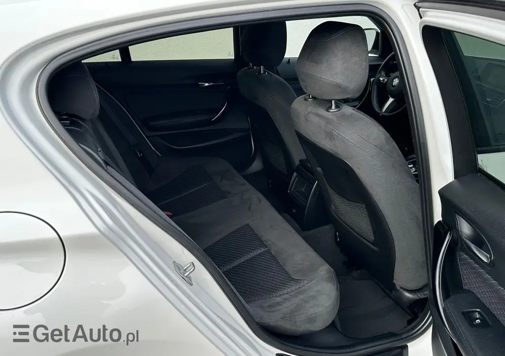 BMW Seria 1 120d Edition M Sport Shadow