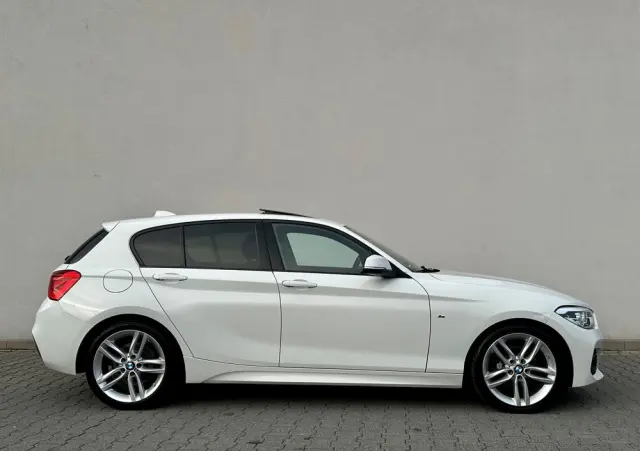 BMW Seria 1 120d Edition M Sport Shadow