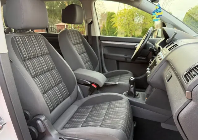 VOLKSWAGEN Touran 2.0 TDI DPF Cross Perfectline