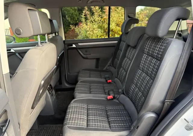 VOLKSWAGEN Touran 2.0 TDI DPF Cross Perfectline